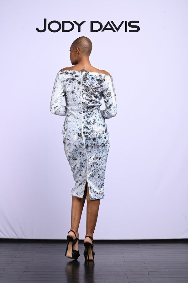 Off the Shoulder Fitted Dress
